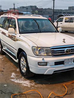 تويوتا لاندكروزر